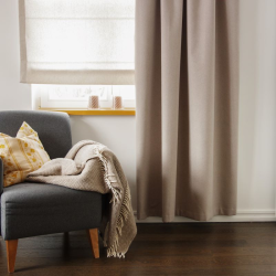 Kopio tuotteesta Pimennysverho IDOL v.04, beige, erikoishinta, READY VERHO