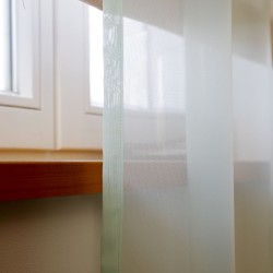 Tüllkardin LAURA 11101, v.25, mündiroheline