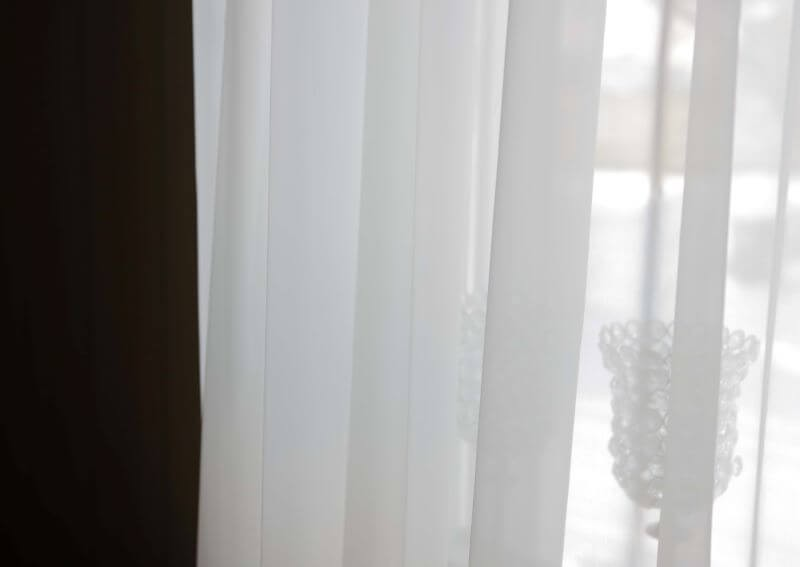 Tylliverho SANDY v.00, luonnonvalkoinen, valmis verho, ERIKOISHINTA