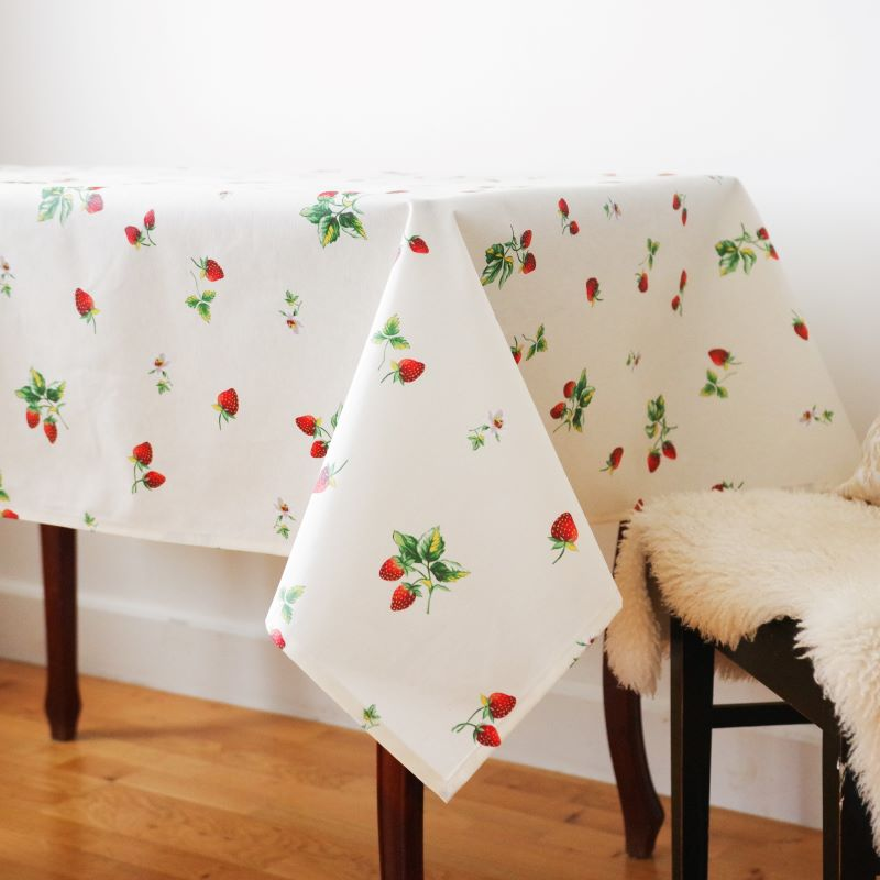 FRESITAS tablecloth, strawberries, Teflon treatment