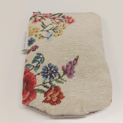 Kosmetiikkalaukku pitkänomainen kapea