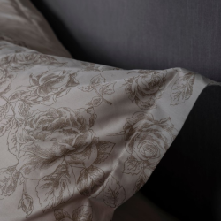 Tekikott ROSE LINE ALMOND 150x210cm